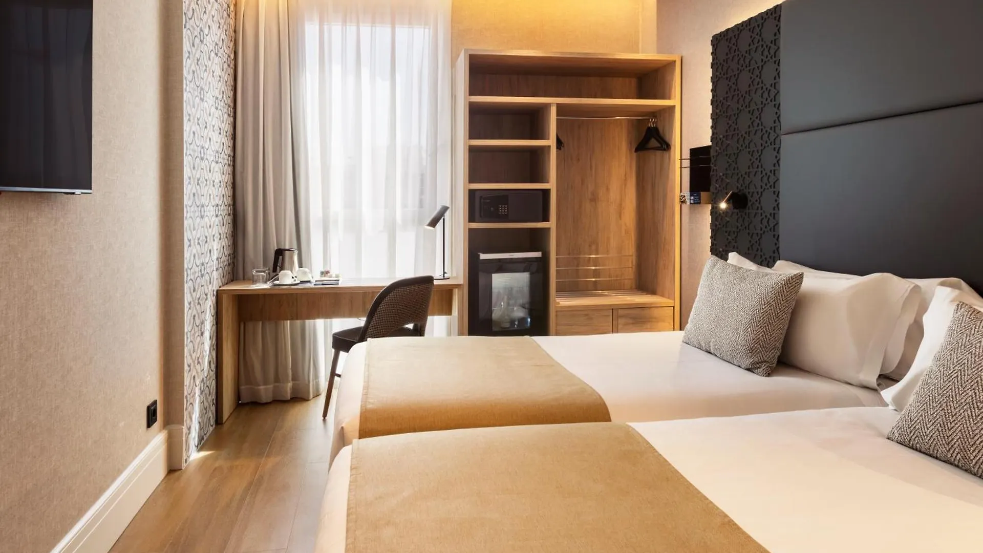 Catalonia Giralda Hotell Sevilla Spanien