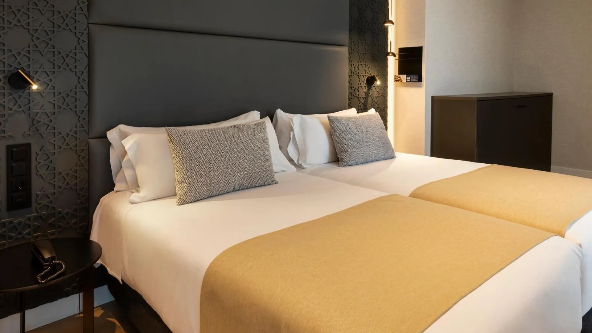 Catalonia Giralda Hotell Sevilla