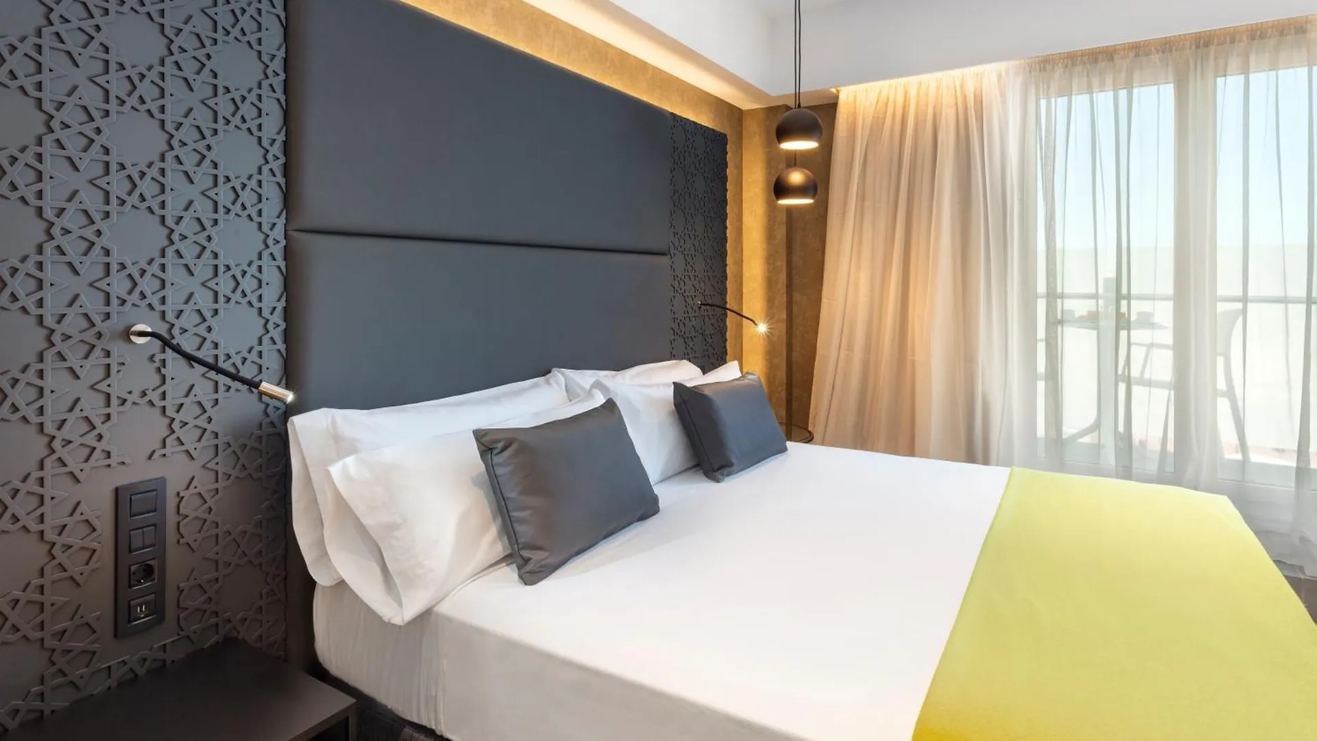 Catalonia Giralda Hotel Sevilla