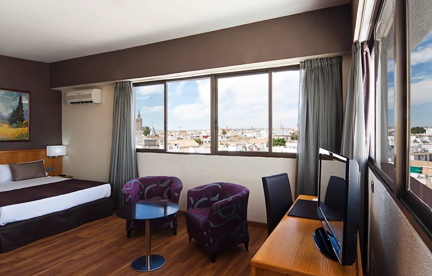 Catalonia Giralda Hotel Sevilha
