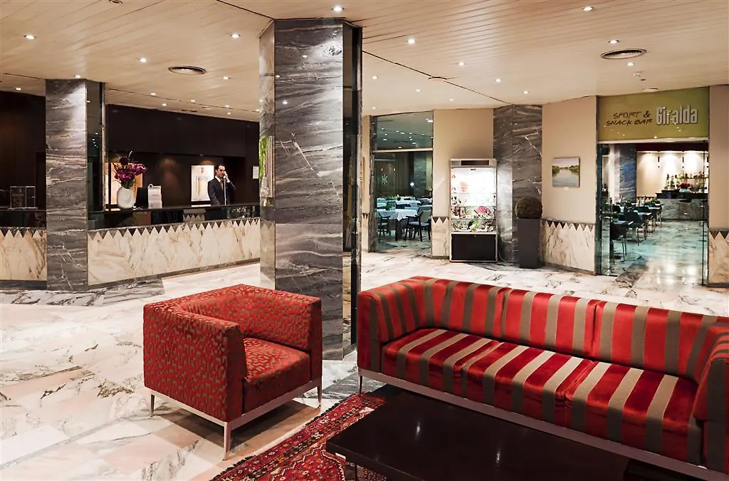 Catalonia Giralda Hotel Sevilha