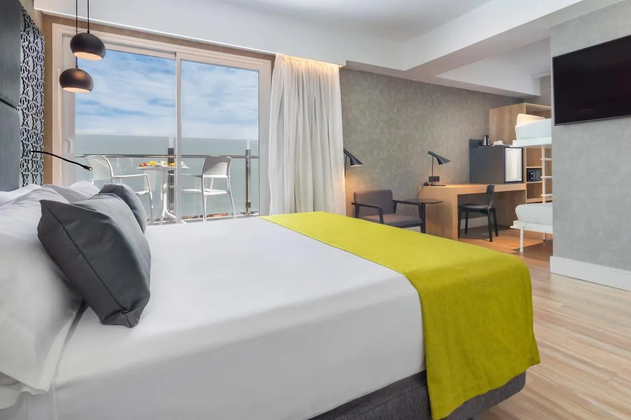 Catalonia Giralda Hotel Sevilla 4*,